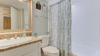 Cabana+Suites+302-Bathroom