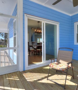 Blue Oasis-Screened In Porch