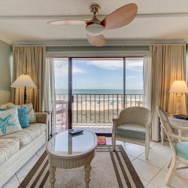 Cabana Suites 302-Living Room