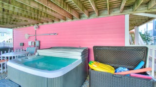 Cozy+Kure-Hot+Tub+and+Pool+Toys