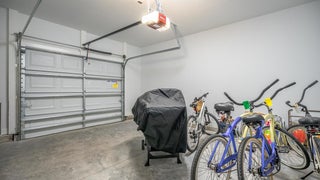 SeaWave-Garage+with+Grill+and+Bikes