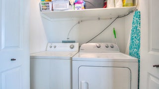 Whitecaps+D-Laundry