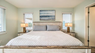 Serenity+by+the+Sea-Master+Bedroom