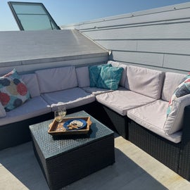 Serenity by the Sea-Rooftop Deck